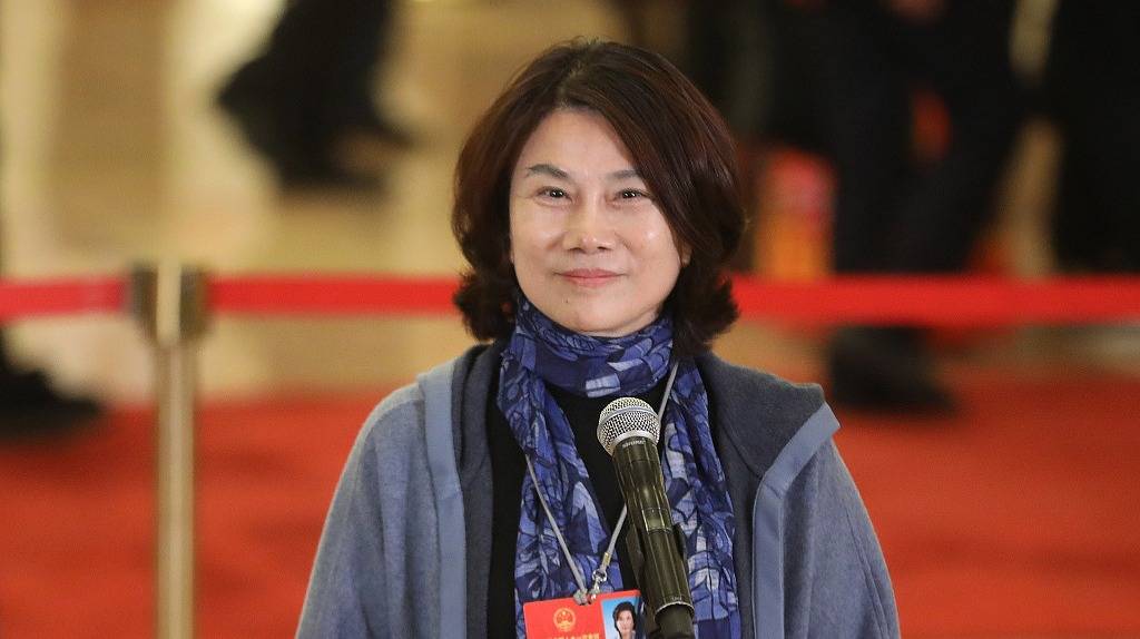 福布斯公布中国杰出商界女性榜董明珠第五