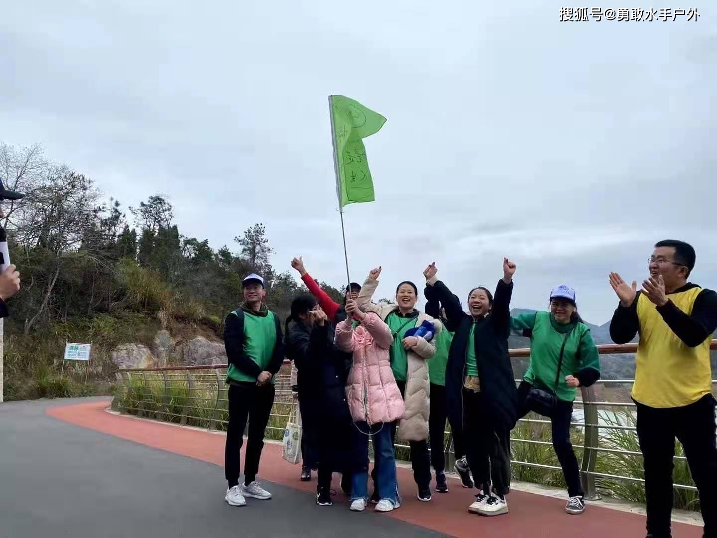 什么时候正式进入春天 96013b4d3a4a4afc994097e617b2d43f.jpeg