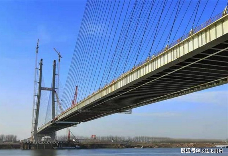 湖北洪湖市有2座长江大桥，为何没有一座以“洪湖”命名