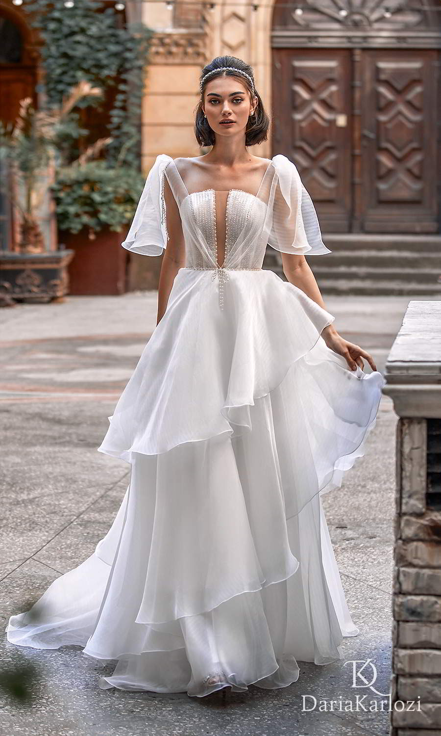 原创dariakarlozi2021gracefuldream婚纱系列现代波西米亚风情