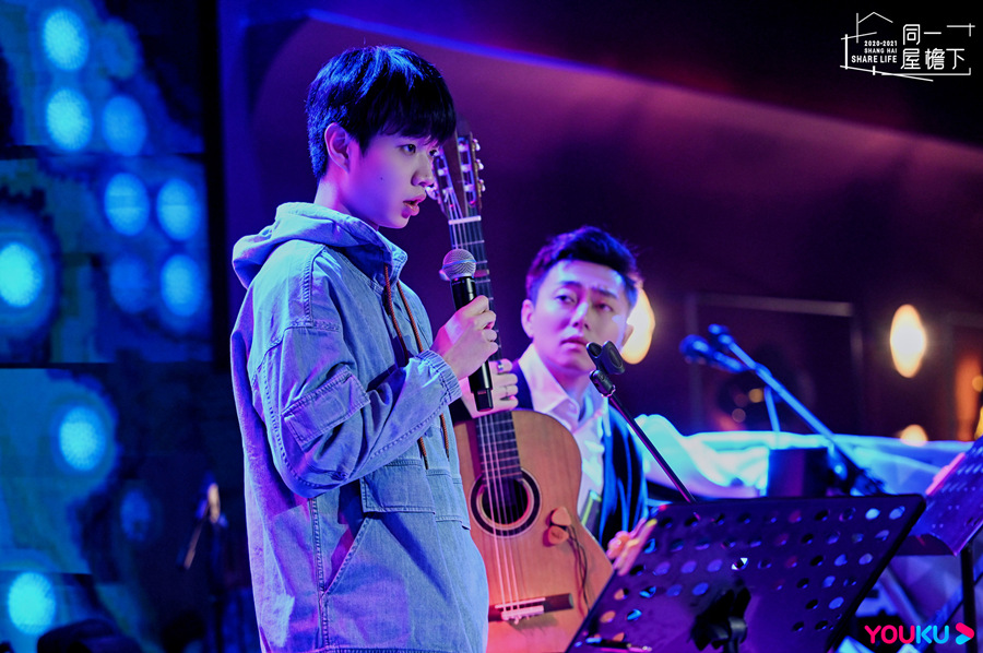 同一屋檐下吴嘉雯遭遇尴尬告白濮小博求职遇挫惹杨笠心酸