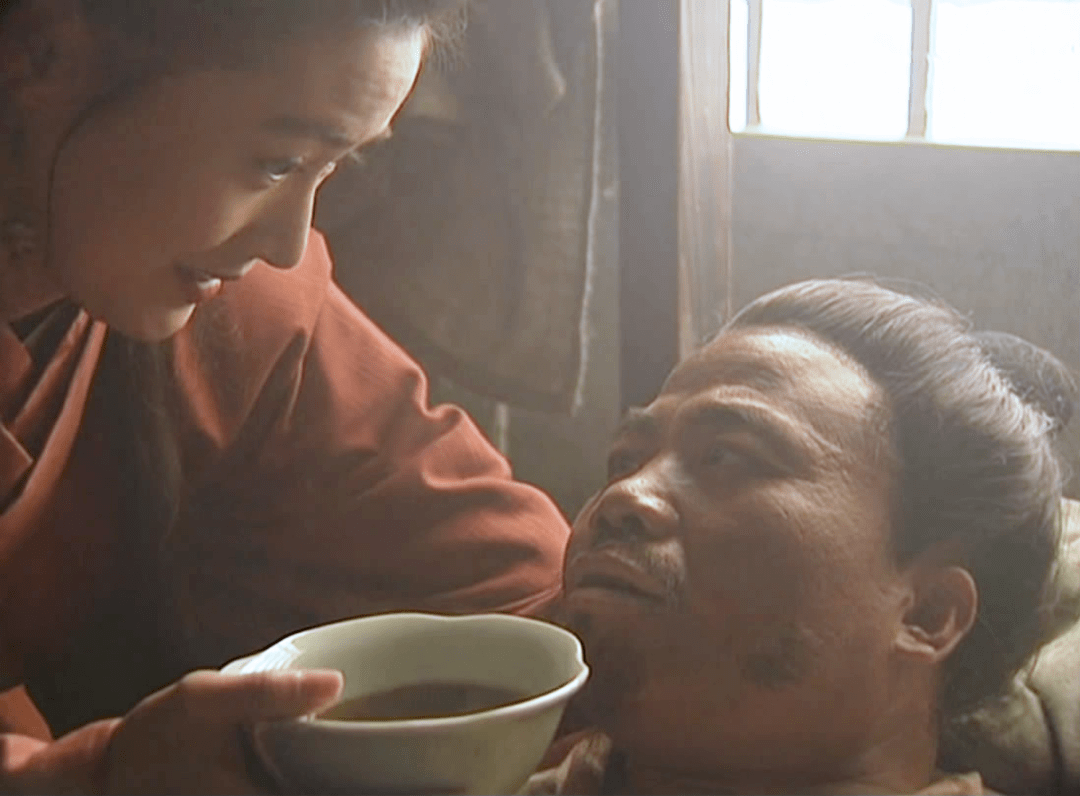 64岁潘长江主演"水浒"电影,全片三大硬伤,让我如鲠在喉_潘金莲