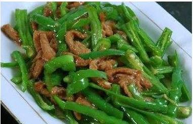 青椒丝炒肉丝怎么切 2f1809a82be44831ac4e712d66421216.jpeg