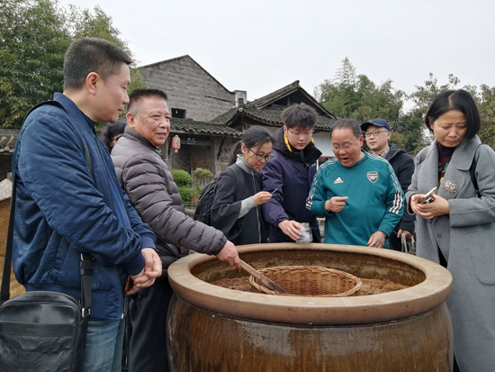先市酱油舌尖上的国家非遗百年以德酿造手工珍品