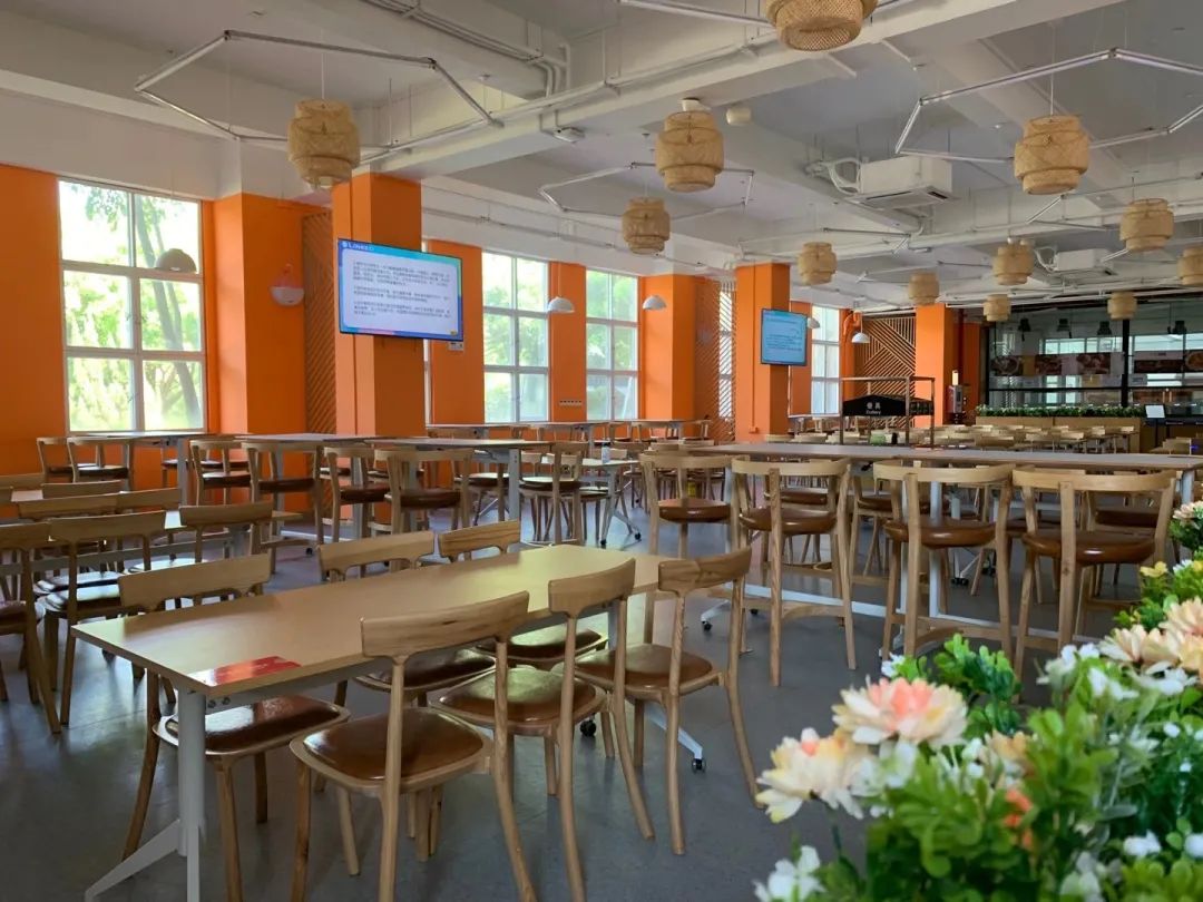 深圳国际学校食堂大盘点!_服务经