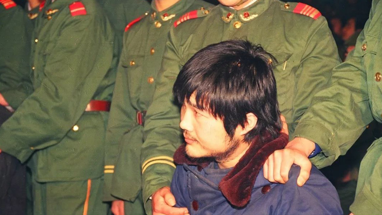 西安1020大案道北老大小黑魏振海团伙的覆灭