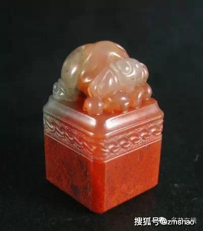 印石的种类与鉴别_芙蓉