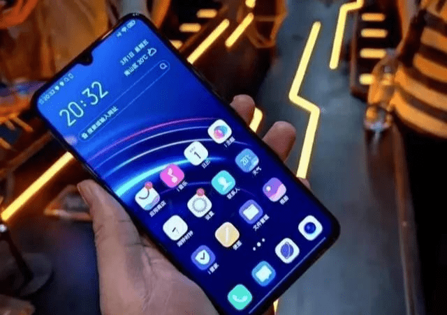 1千元手机排行榜_2021手机最新性价比排行榜,红米note10手机仅第二,第一实至名归