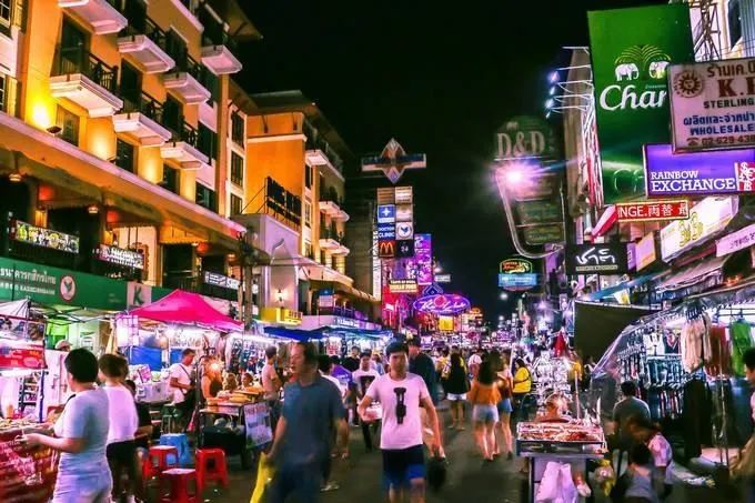 泰国曼谷这些地方，越夜越美丽（夜市美食旅行攻略）