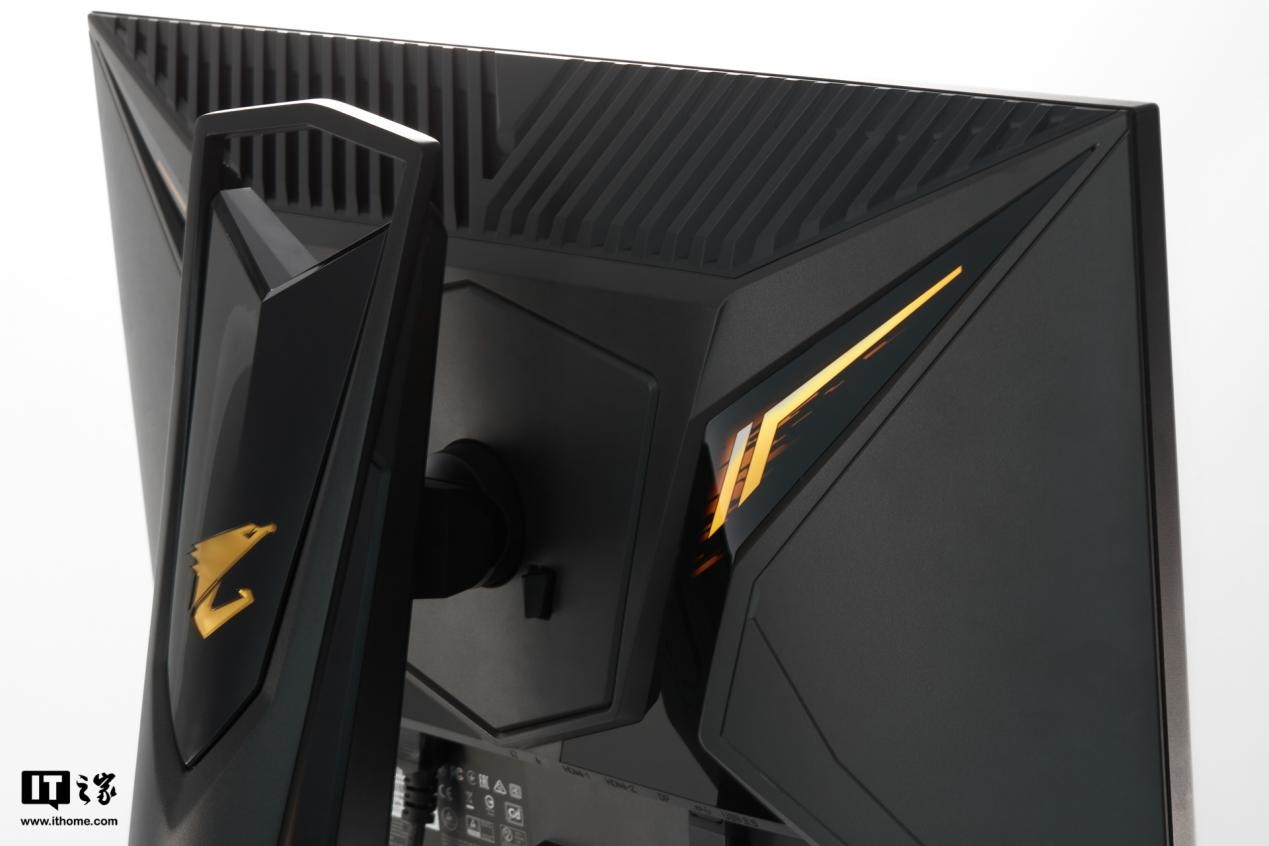 方面|技嘉AORUS FI25F显示器体验： 240Hz小钢炮，电竞玩家的镇场重器