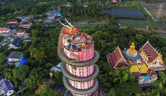 世界上最逼真的“龙”：盘踞在80米高楼上，却拒绝游客进入参观！