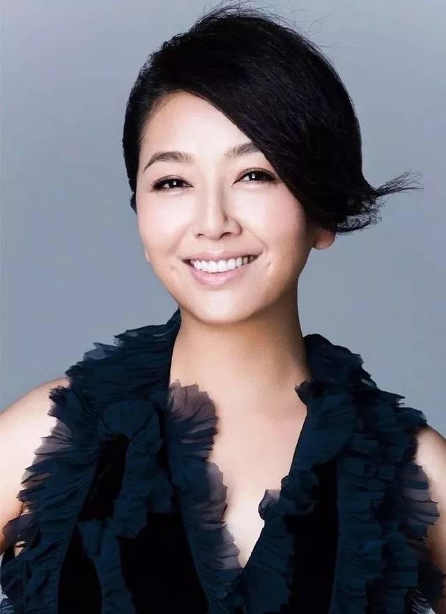 她是王志文的"前妻",张嘉译的女神,离婚后低调生活,一生优雅_江珊