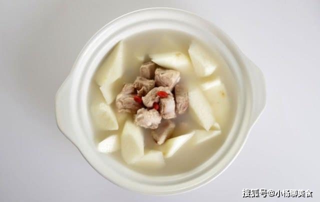 排骨汤怎么炖才能发白 0db2dba54bb54957bf7166595bc74d45.jpeg