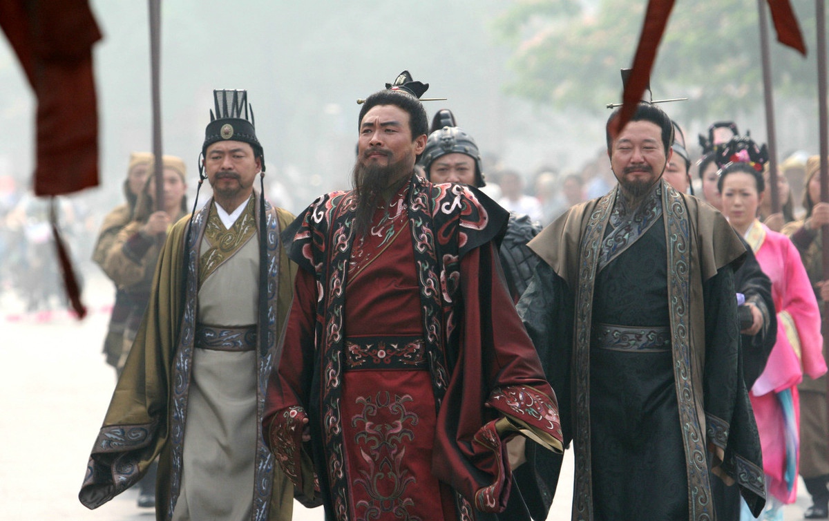 原创孙皓对朝臣疯狂屠杀杀得朝野万马齐喑为何还有人说他还算是条汉子