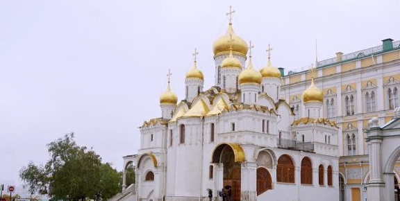 世界名气最大的三大宫殿：其中一座在俄罗斯，另外两座你知道吗？