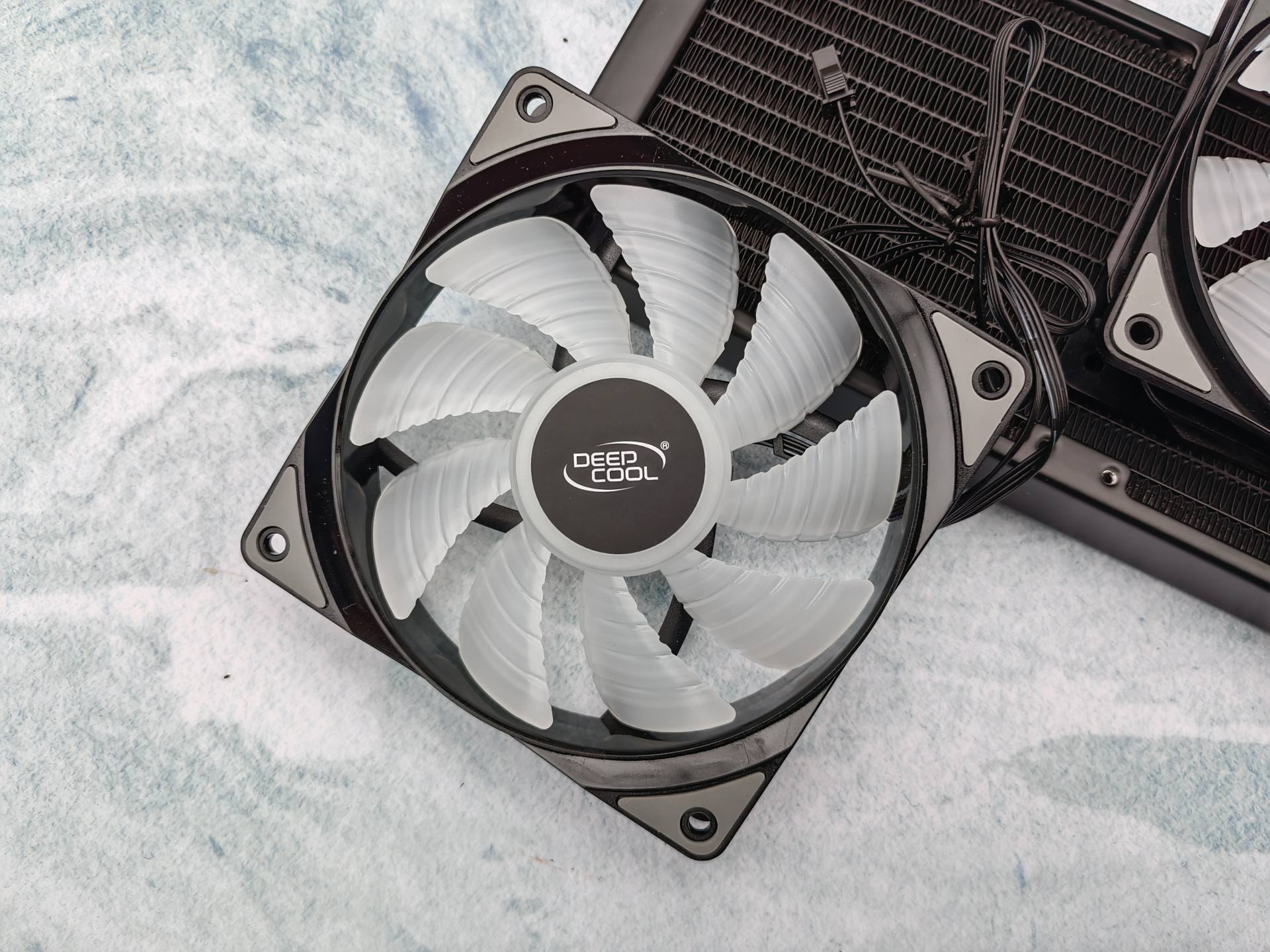 主机加风扇吗 12acf307ebe6403ca84e449a9d897b87.jpeg