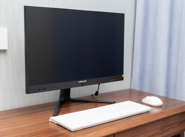 赚钱娱乐两不误台电一体机开箱体验