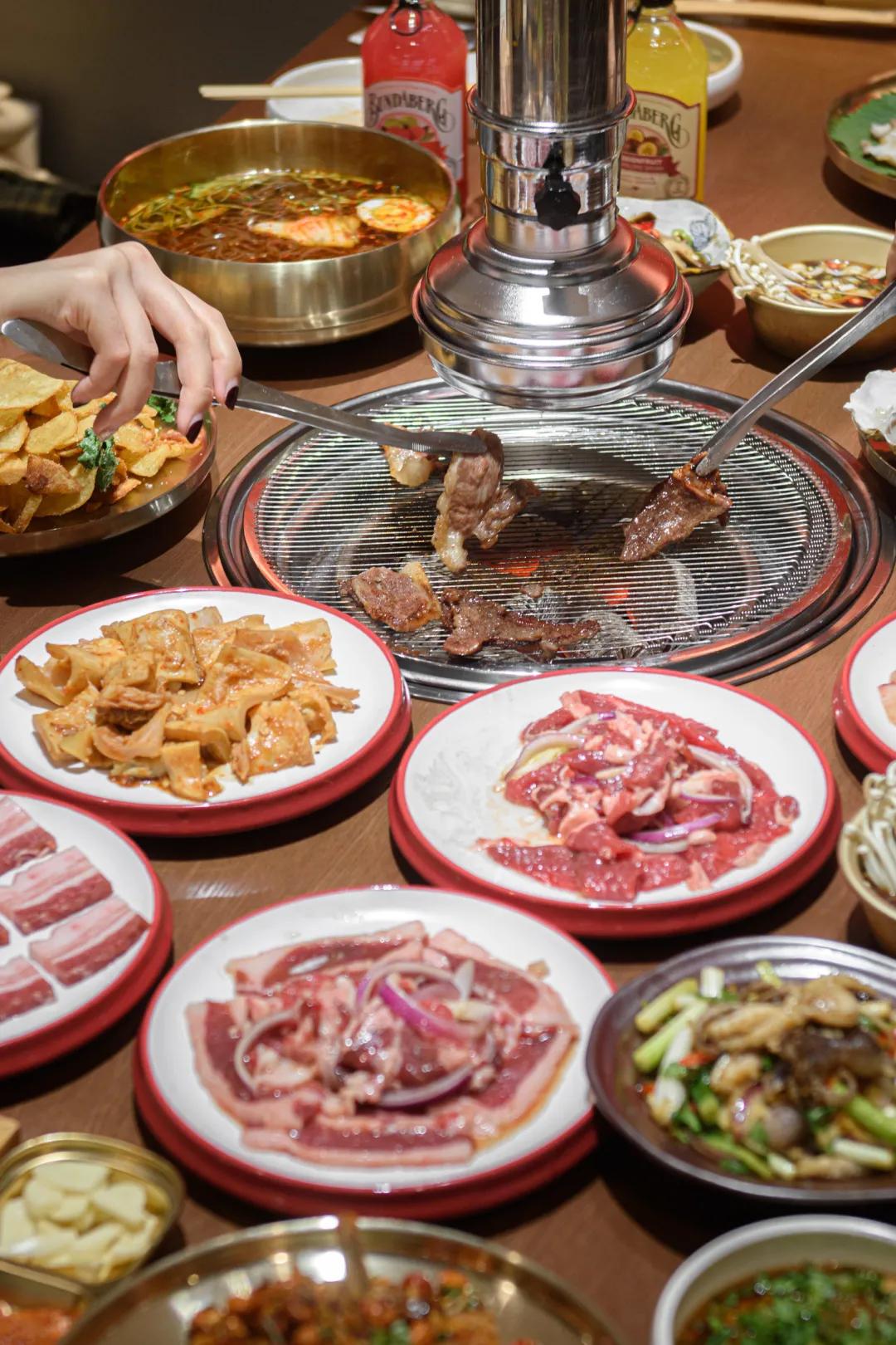 沈阳最牛的烤肉现点现切给你一场难忘的烤肉盛宴