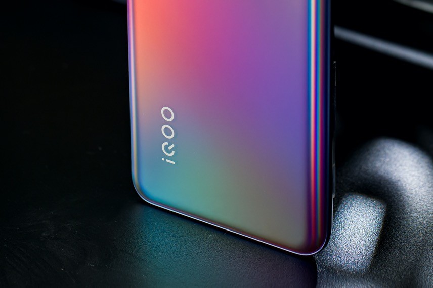 游戏|iQOO Z3评测：打造千元性价比新标杆