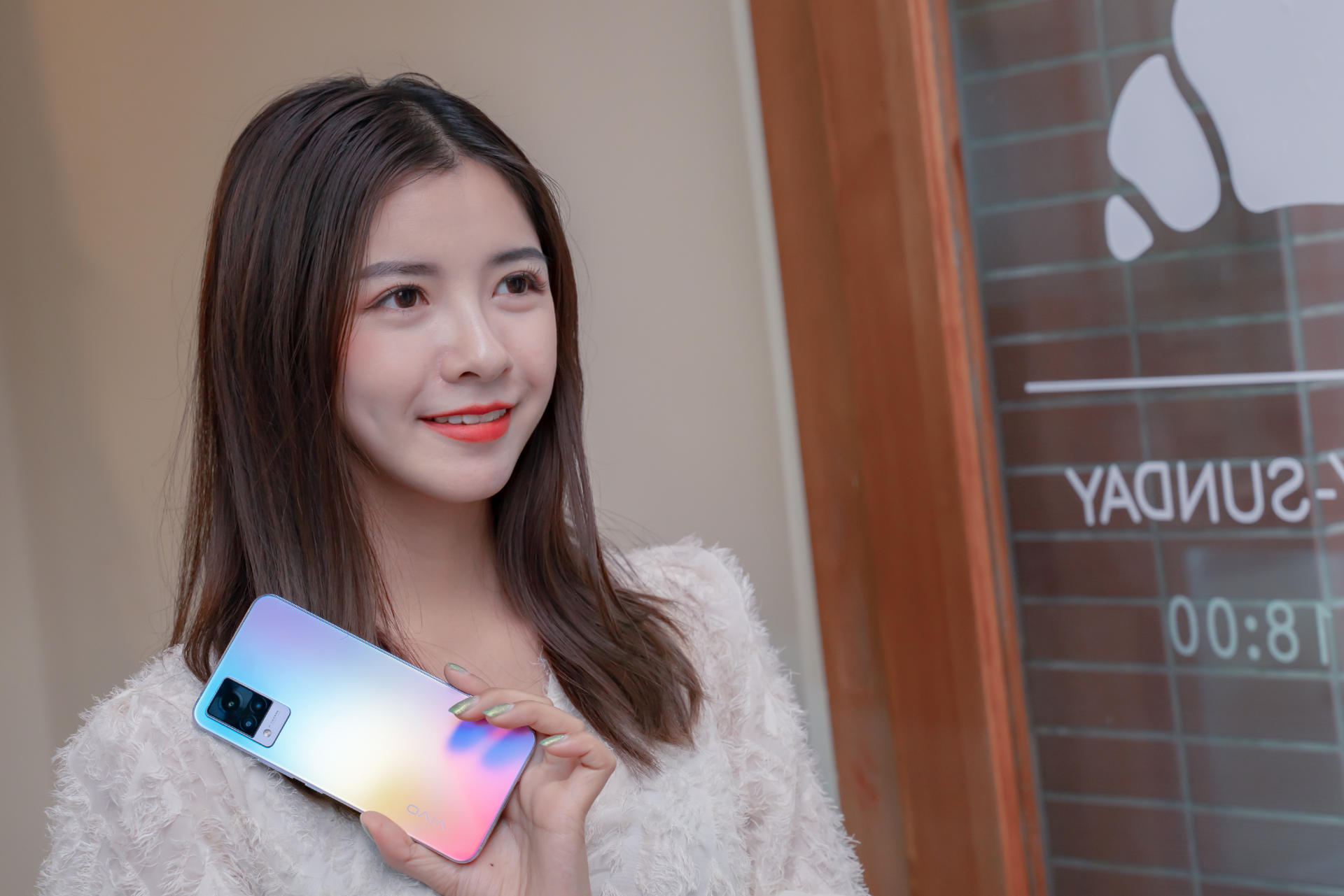 原创vivos9模特图集欣赏机身好看自拍玩法多样