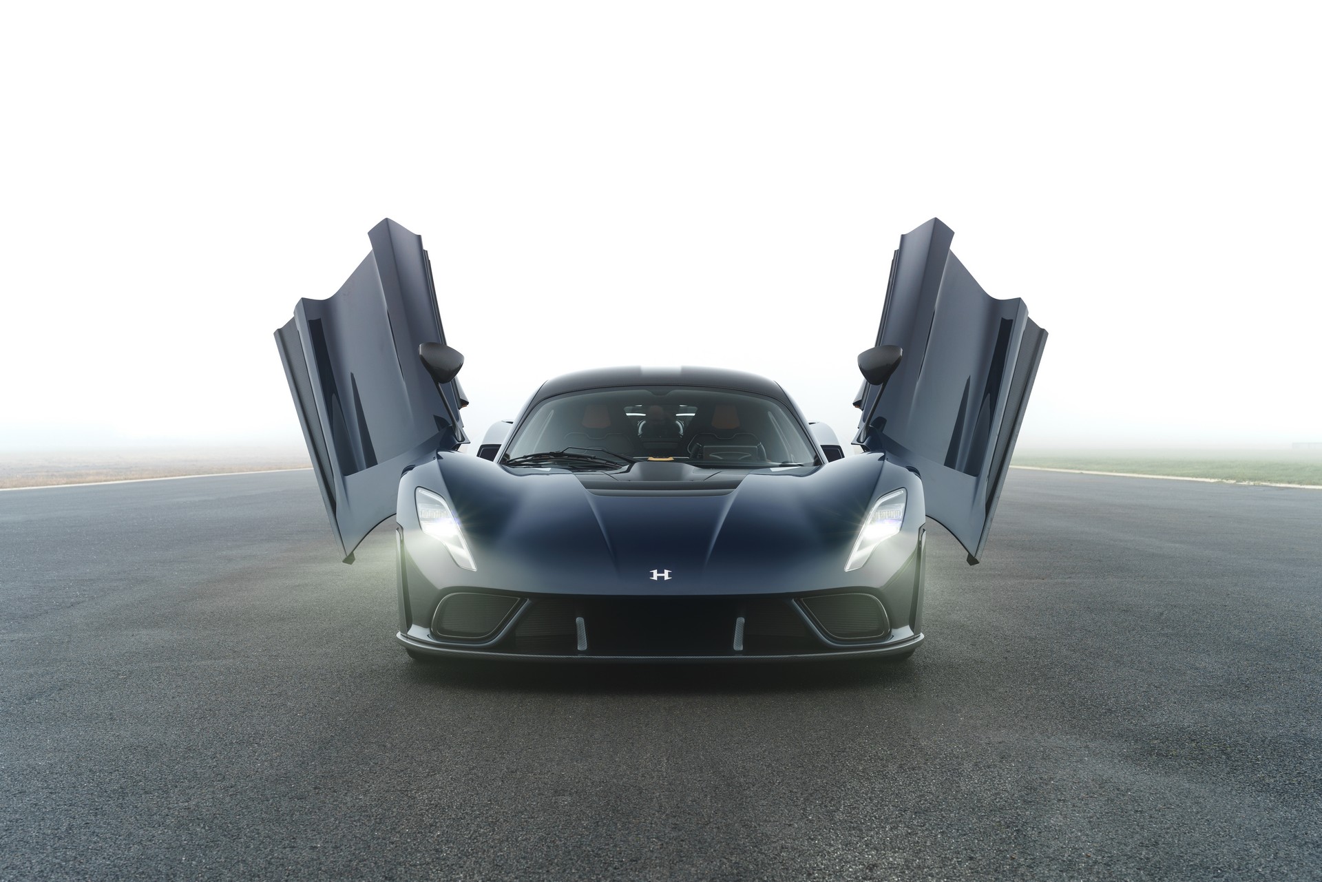 轩尼诗将推出毒液f5gtr硬核版夺取ssctuatara最快量产车称号