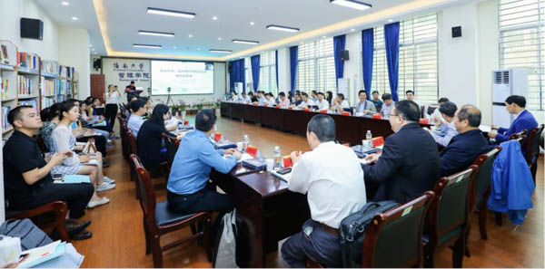 经济社会活动总量_世界经济总量图片