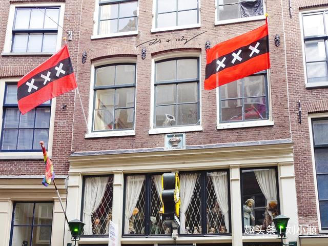 为什么荷兰阿姆斯特丹到处充满“XXX”？游客：难道是指黄赌毒？