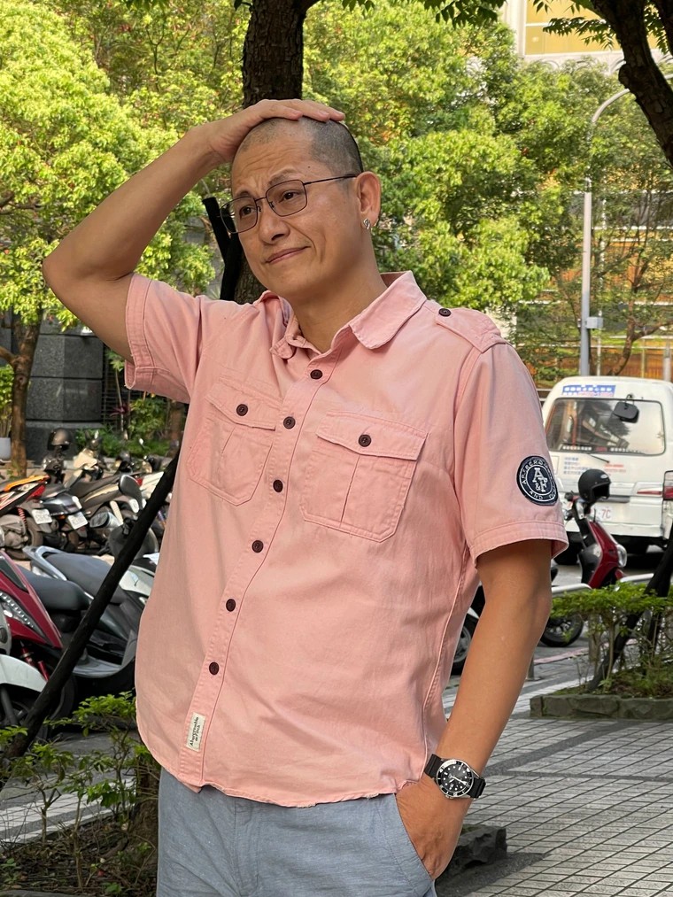 原创51岁吴应熊王皓近况谢顶严重变沧桑大叔娶小十岁山东妻子