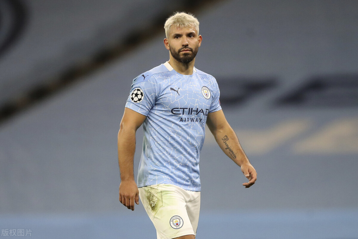 大空翼挥手说再见_阿圭罗