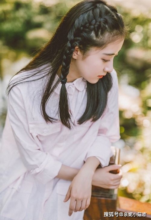 高冷的女孩子是什么星座 6eb59679a21a497e8f66cc20451fb7a3.jpeg
