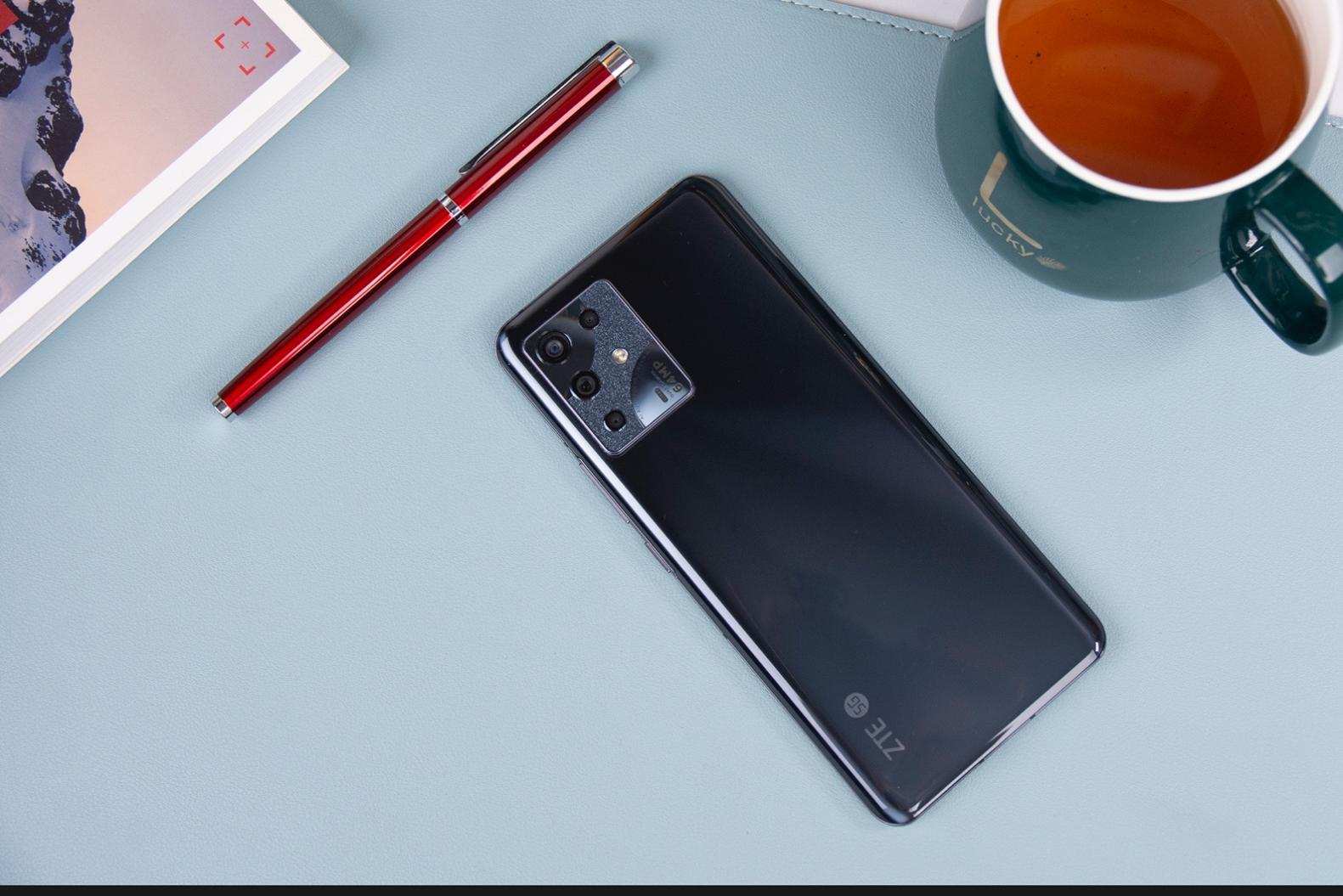 s30pro手机myos智能手表三花齐开中兴这次新品有点意思