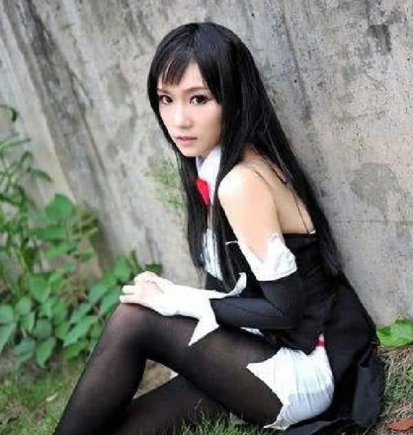 斗罗大陆神还原cos,小舞发育不科学,朱竹清下身相机塞不下!