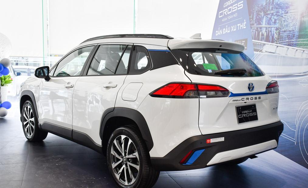 2021款卡罗拉cross有望引入国内百公里油耗4l能成爆款