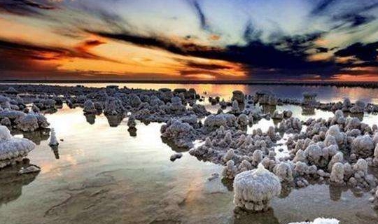 全球最大天然盐湖，可供60亿人用1000年，就在中国！