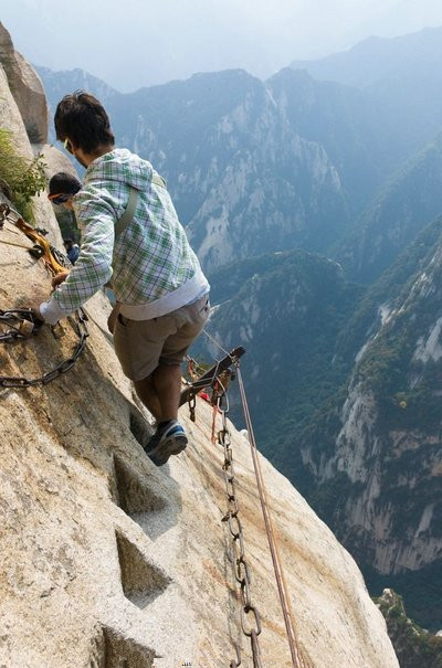 陕西私藏了一座名山，爬山难如登天，却吸引了众多游客！