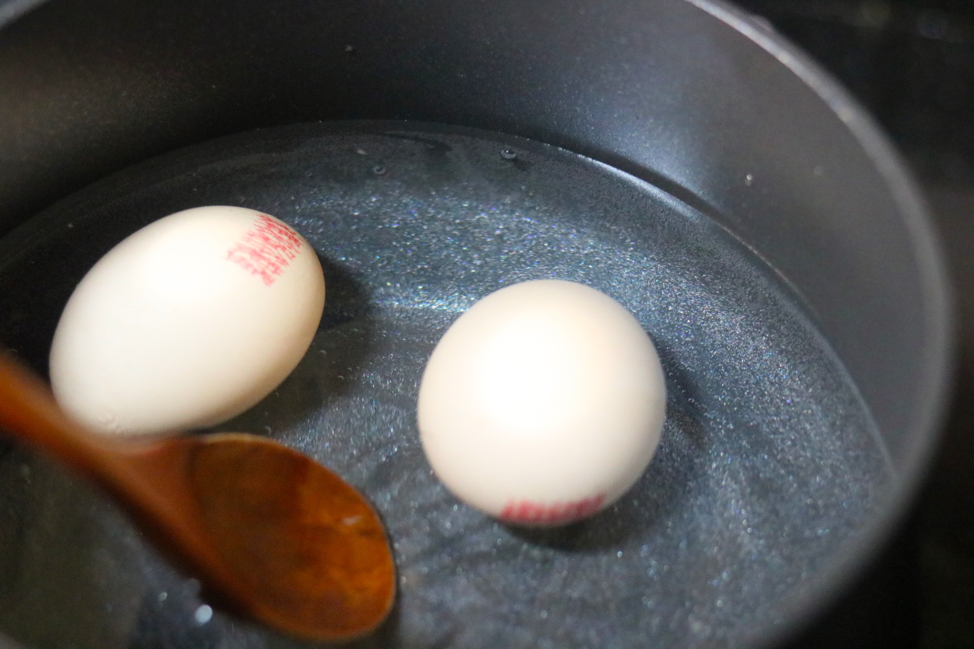 小葱炒鸡蛋，简单又快手的一道快手菜,小葱炒鸡蛋，简单又快手的一道快手菜的家常做法 - 美食杰小葱炒鸡蛋，简单又快手的一道快手菜做法大全