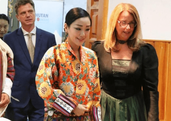 不丹最美二公主凤眼迷人如雪莲般纯洁自由恋爱嫁平民婚姻不幸