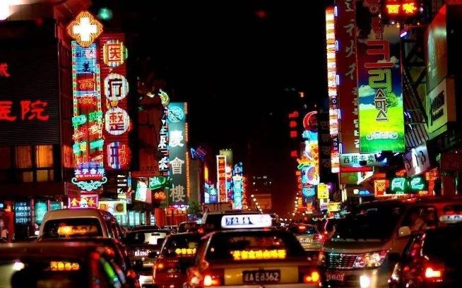 沈阳最“韩”一条街，到处是韩语招牌，韩国游客：简直就是小首尔