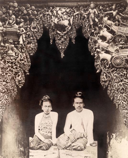 缅甸末代国王皇后图片