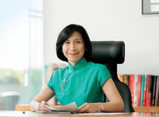 新加坡女富豪身家827亿,福布斯唯一的女性,最喜欢穿中国旗袍_周玉琴