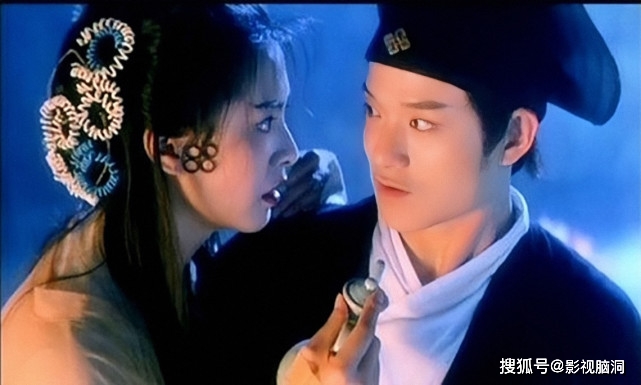 而《青蛇》这部电影,编剧李碧华通过许仙,把世间男儿的薄幸描绘的入木