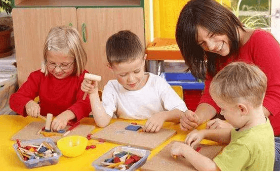 1 2岁宝宝如何挑选早教绘本 孩子