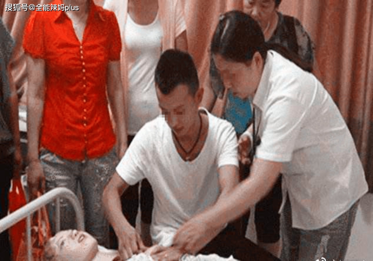 王叔帮小雅催乳的小说 女警被恐怖分子催奶小说