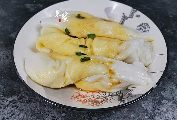 蒸河粉蒸肠粉一碗粉一碗水就可蒸起来简单好吃试试吧