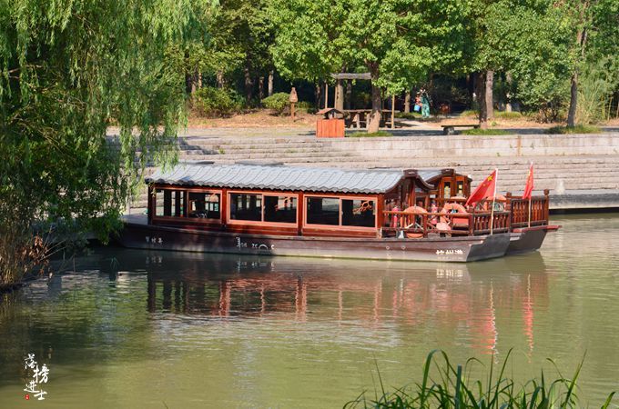 杭州不仅有西湖，还有一处湿地公园，是国家5A景区，现在免费开放