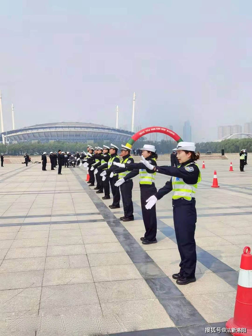 洛阳交警：坚决打赢“中国牡丹文化节”交通安全保卫战