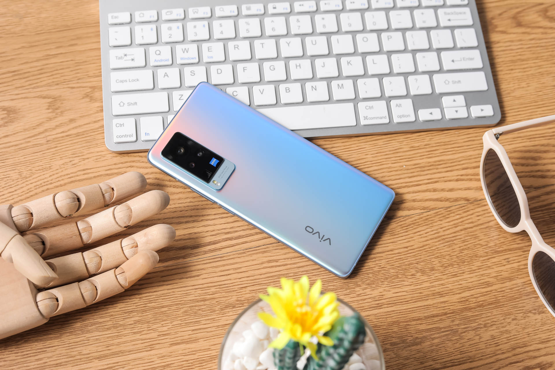 安卓手机拍照好颜值高推荐 9c898025088846e2bed07bec2df37868.jpeg