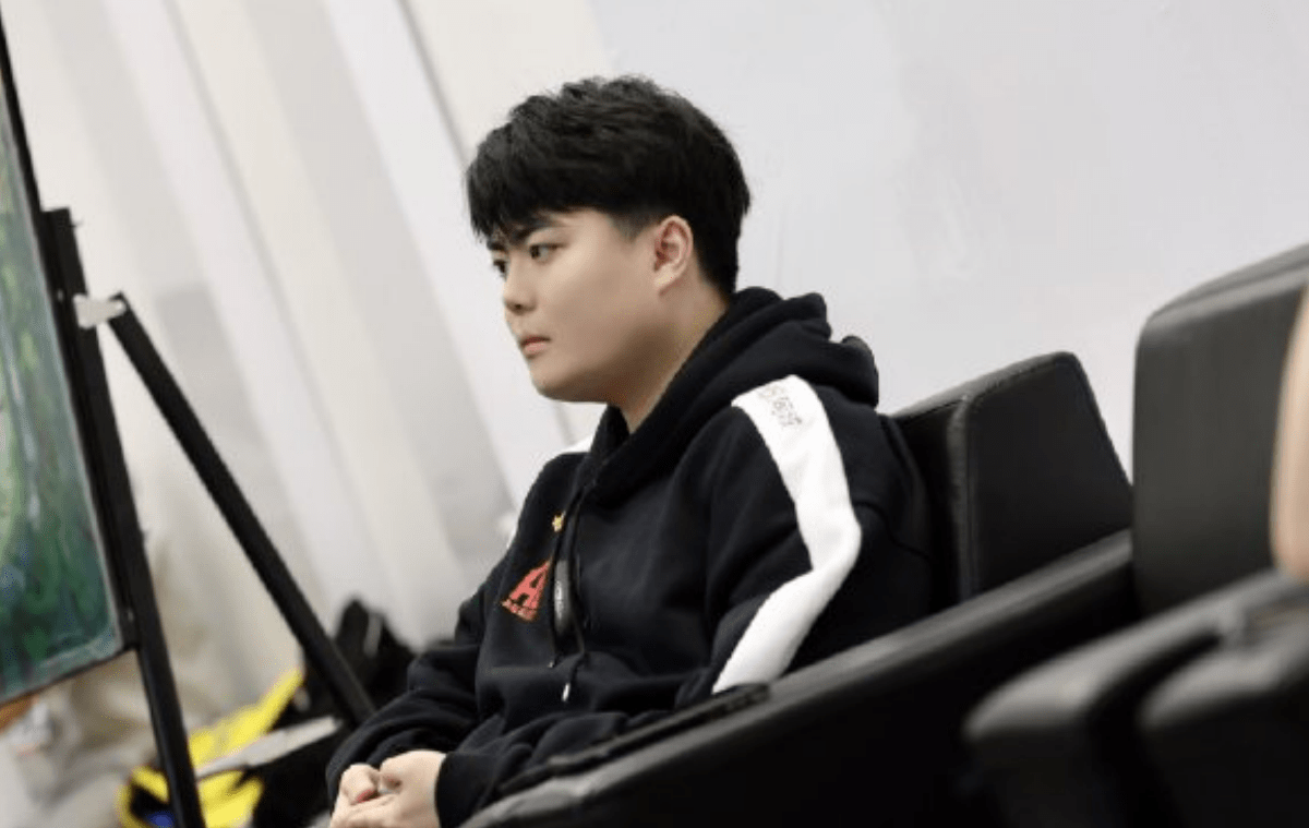 kpl版本大变动笑影终于不用玩工具人了ag恐遇最大敌手