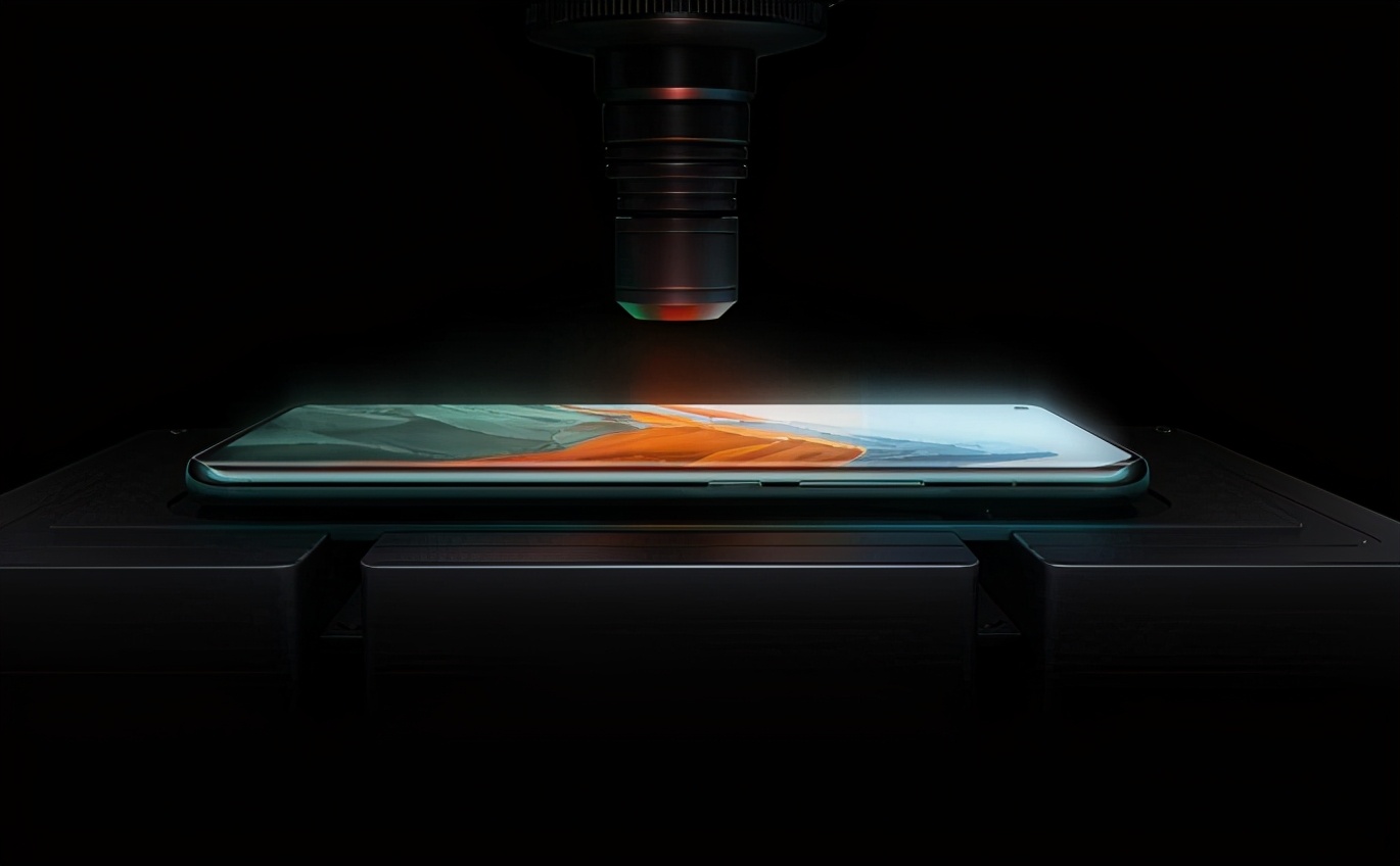 redmi20x的定位似乎发生了大幅的改变,由原来千元价位段的中端机型