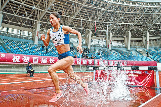 祝贺甘肃陇西姑娘张新艳打破全国纪录夺奥运门票